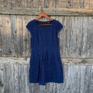 Madewell Size 6 Navy Lace Dress